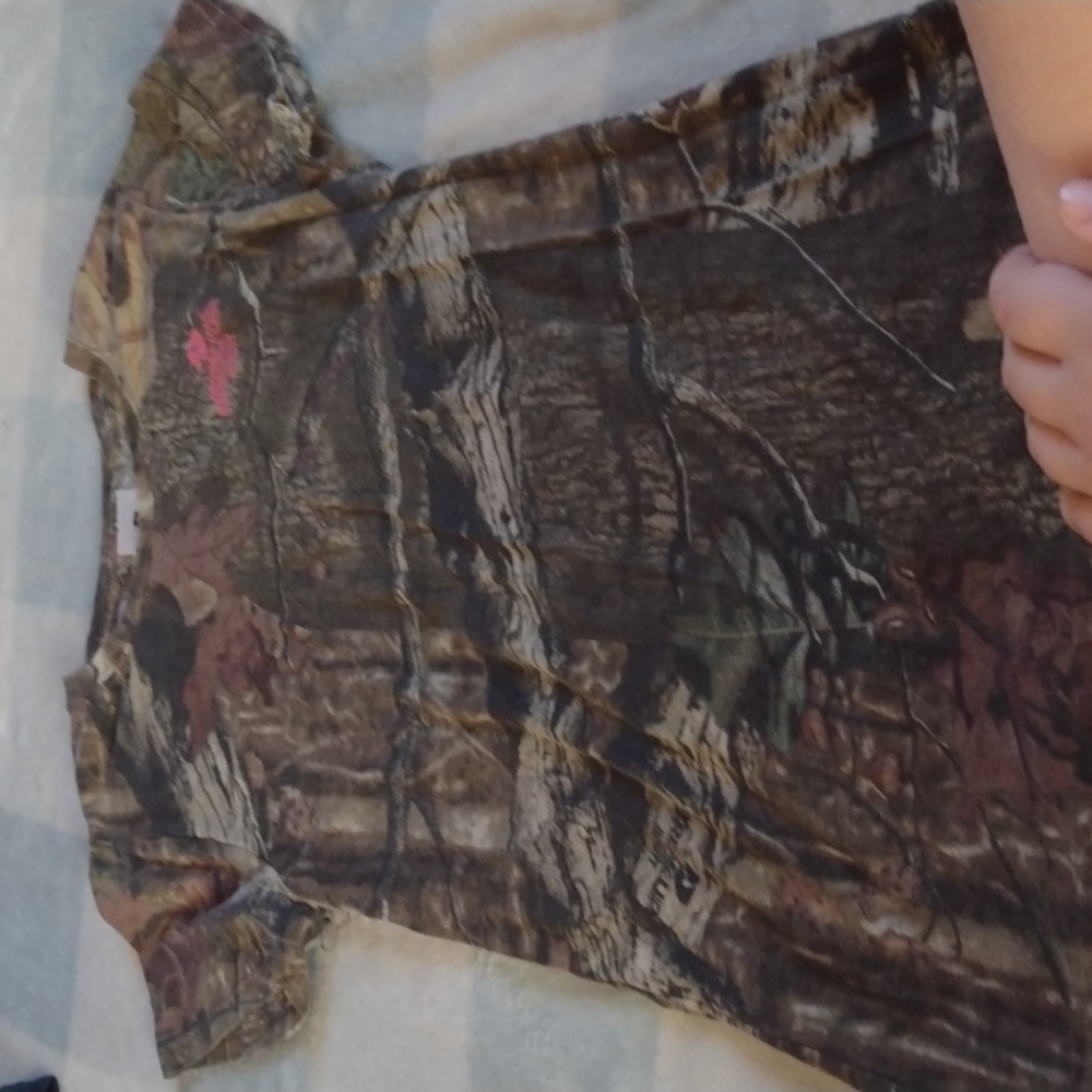 Camo girls shirt